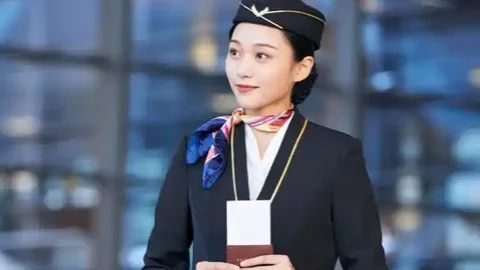 伊朗三颗观测卫星俄火箭发射