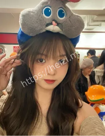 李菲婷