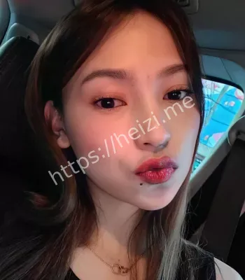 甜美校花