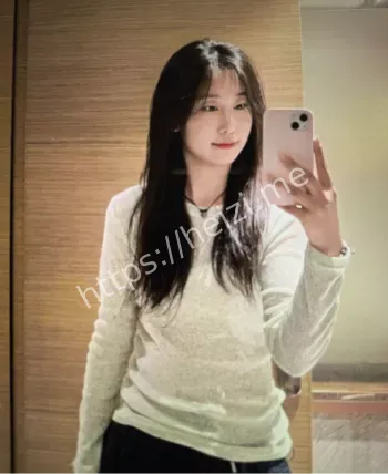 清纯女大学生