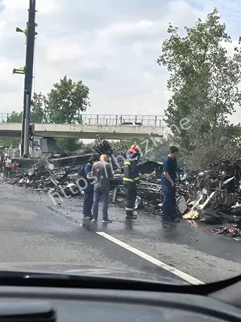 河南新乡交通事故