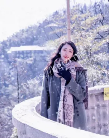气质女大学生