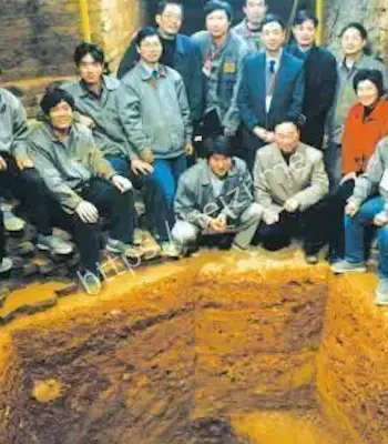 白蛇传说真相