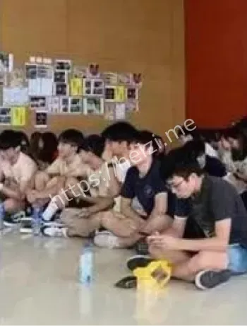 新加坡被拘