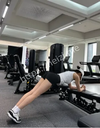 已婚少妇开房视频