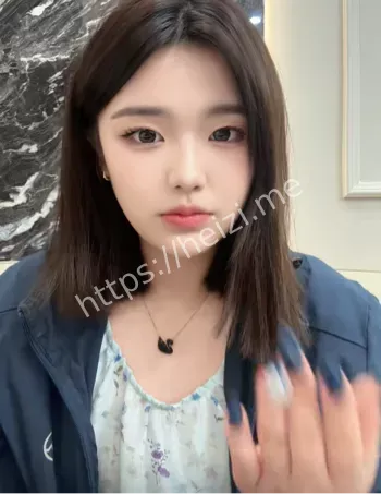 00后反差微胖毕业生