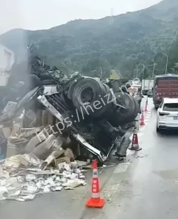 浙江高速多人死亡交通惨剧
