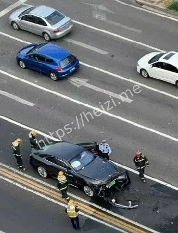 知名车评人陈震