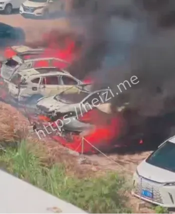 10月5日多辆豪车连环燃烧