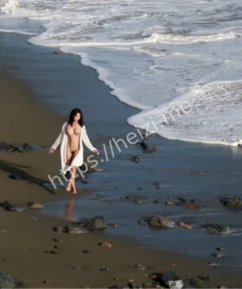 邓乔馨定制黑丝吊带高清图