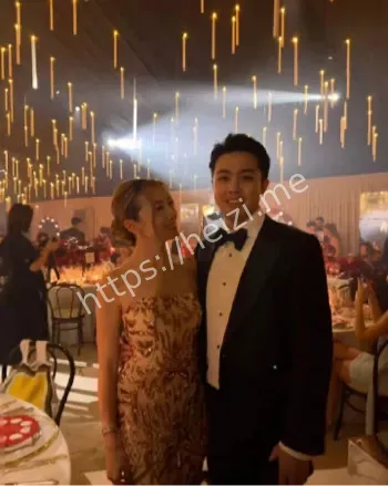 程晓玥微博官宣二胎