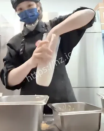 模仿印度奶茶翻车