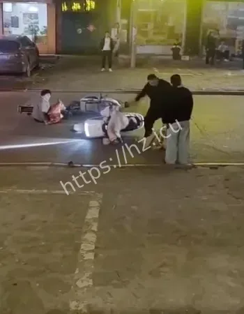 打人全程