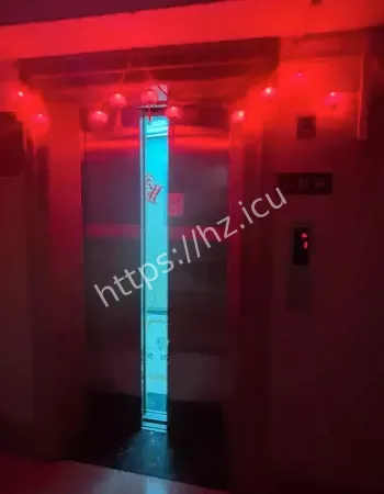 开门见冥婚现场