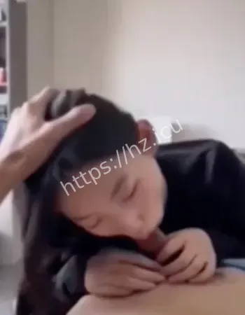 学妹背男友接活