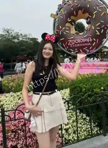 上海英语女教师