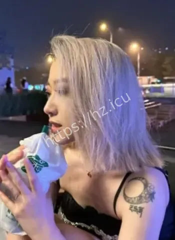 黄雅雅