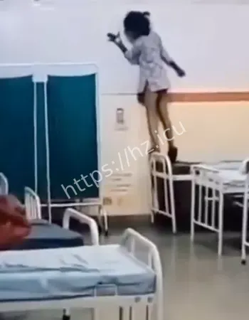 发怪声狂吼