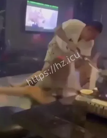 火锅汤当场浇头